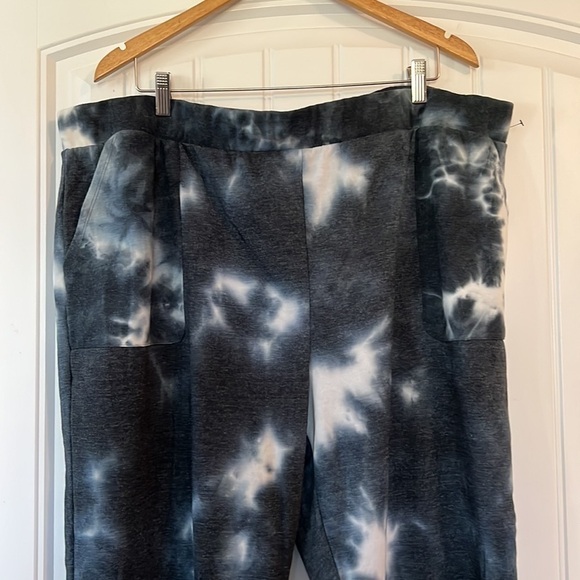 Terra & Sky Tye Dye Sweatpants   new - Picture 2 of 6